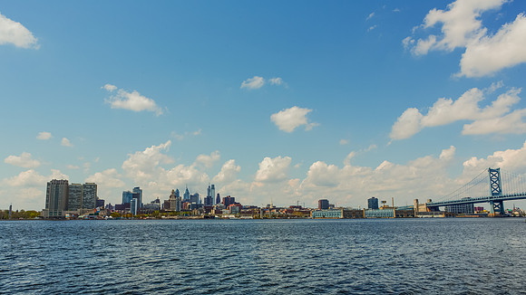 Philadelphia skyline during the day.